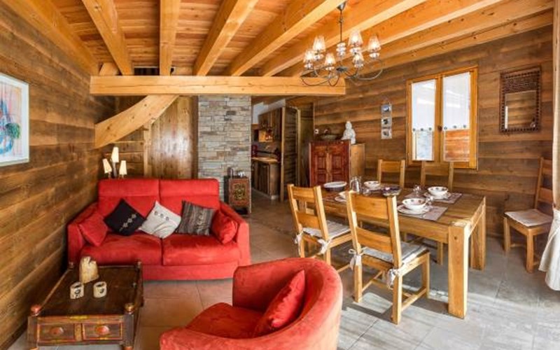 LES CHALETS SHANGRILA Location LES CHALETS SHANGRILA à ST MICHEL DE CHAILLOL