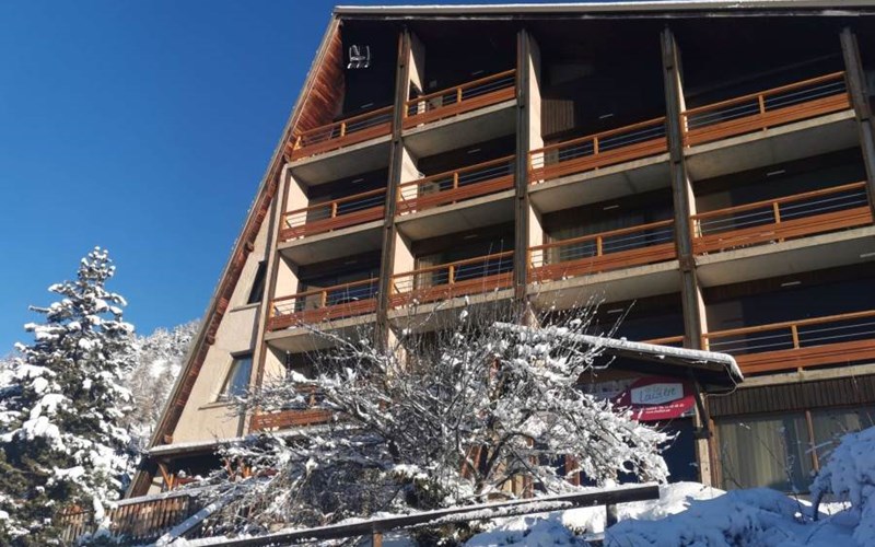 LA LOUZIERE Location LA LOUZIERE à ST MICHEL DE CHAILLOL