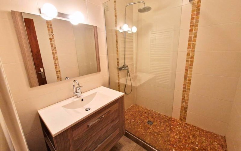 LA LOUZIERE Location LA LOUZIERE à ST MICHEL DE CHAILLOL