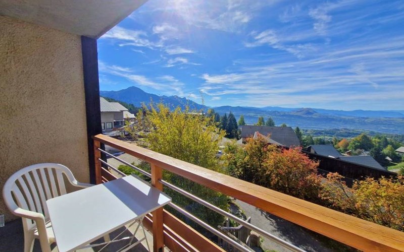 LA LOUZIERE Location LA LOUZIERE à ST MICHEL DE CHAILLOL