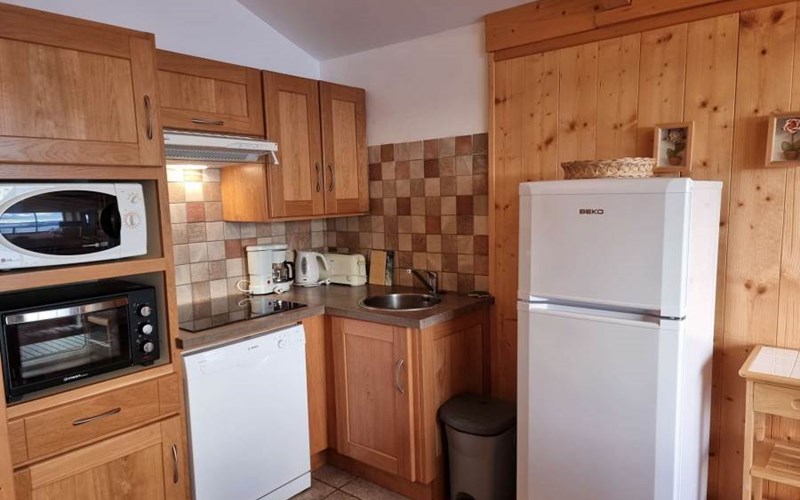 LA LOUZIERE Location LA LOUZIERE à ST MICHEL DE CHAILLOL