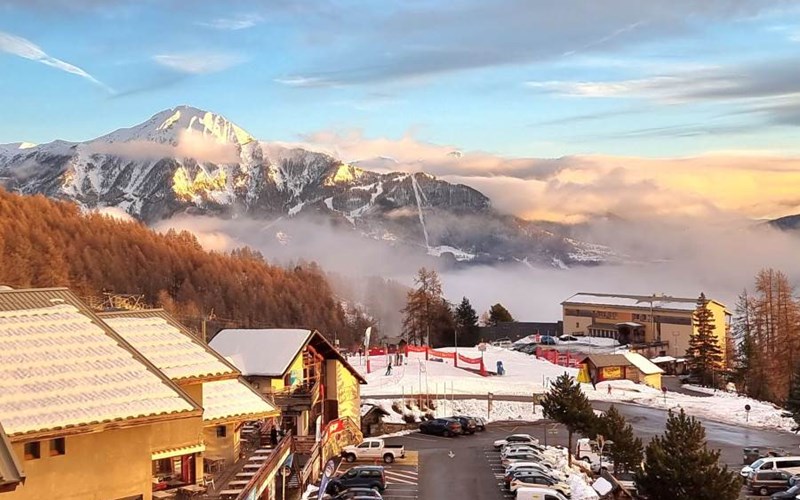 LA LOUZIERE Location LA LOUZIERE à ST MICHEL DE CHAILLOL