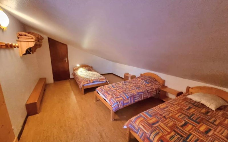 LA LOUZIERE Location LA LOUZIERE à ST MICHEL DE CHAILLOL