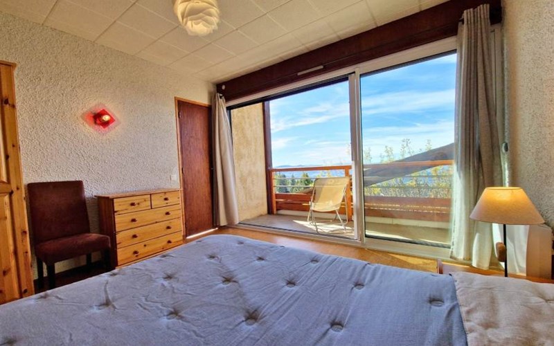 LA LOUZIERE Location LA LOUZIERE à ST MICHEL DE CHAILLOL