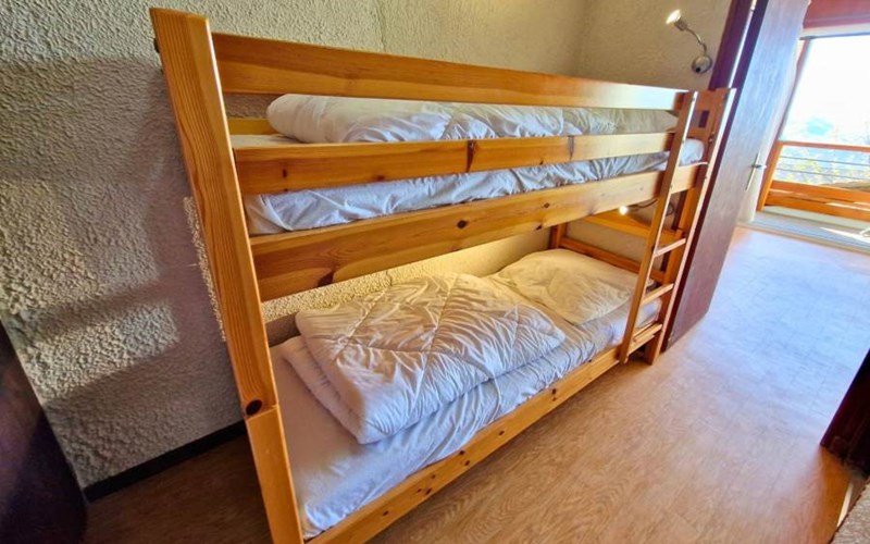 LA LOUZIERE Location LA LOUZIERE à ST MICHEL DE CHAILLOL