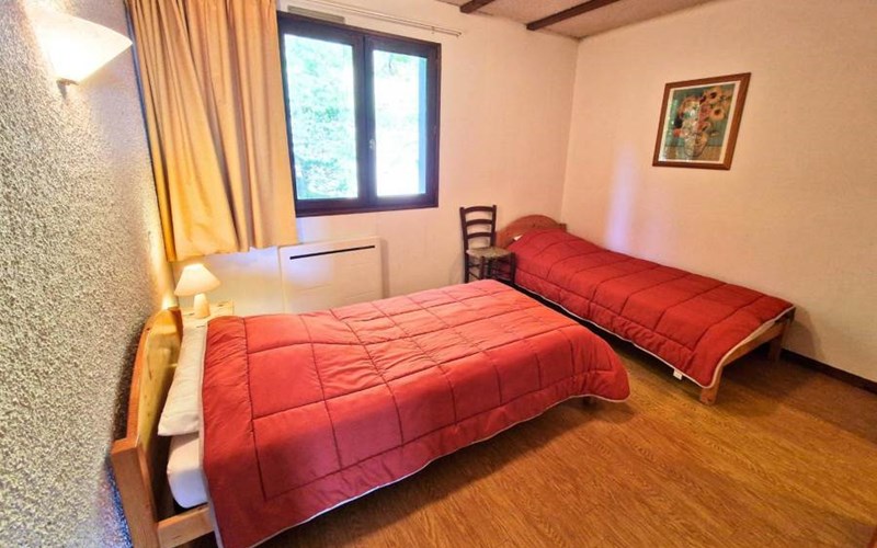 LA LOUZIERE Location LA LOUZIERE à ST MICHEL DE CHAILLOL