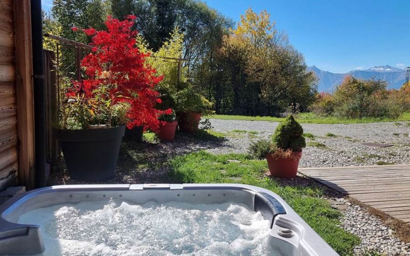 LES CHALETS SHANGRILA Location LES CHALETS SHANGRILA à ST MICHEL DE CHAILLOL