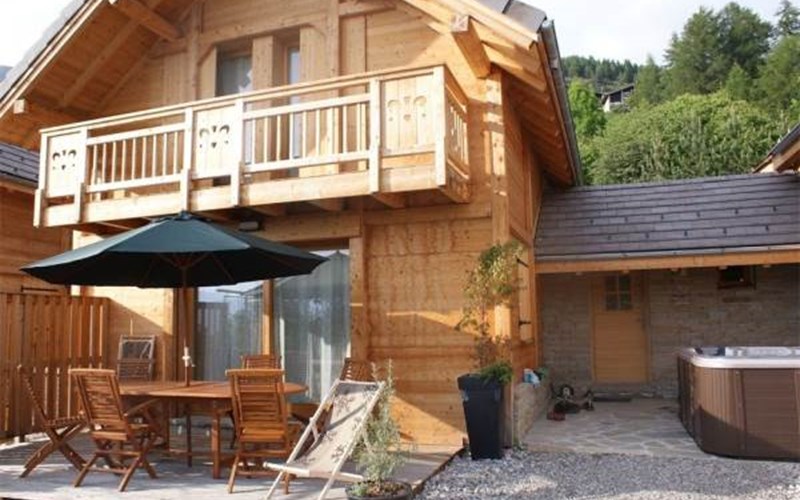 LES CHALETS SHANGRILA Location LES CHALETS SHANGRILA à ST MICHEL DE CHAILLOL