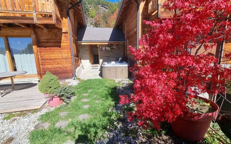 LES CHALETS SHANGRILA Location LES CHALETS SHANGRILA à ST MICHEL DE CHAILLOL