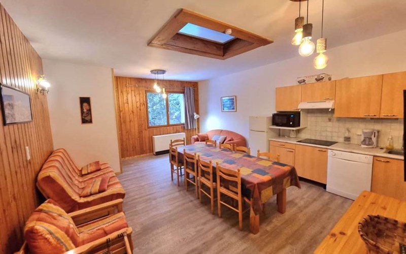 LA LOUZIERE Location LA LOUZIERE à ST MICHEL DE CHAILLOL