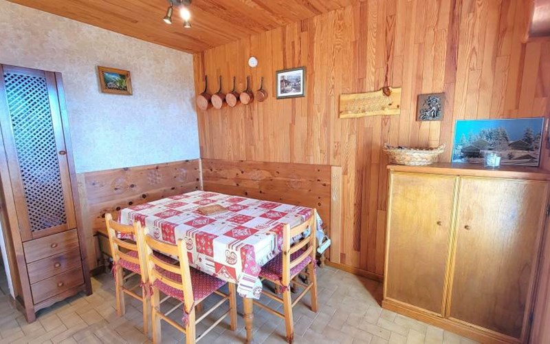 RDC CHALET 64 Location RDC CHALET 64 à ST MICHEL DE CHAILLOL