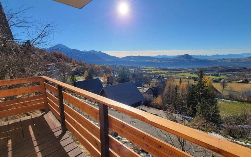 RDC CHALET 64 Location RDC CHALET 64 à ST MICHEL DE CHAILLOL