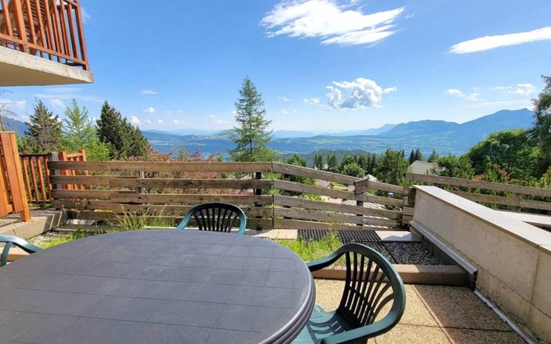 LES CHALETS DU TOUROND Location LES CHALETS DU TOUROND à ST MICHEL DE CHAILLOL