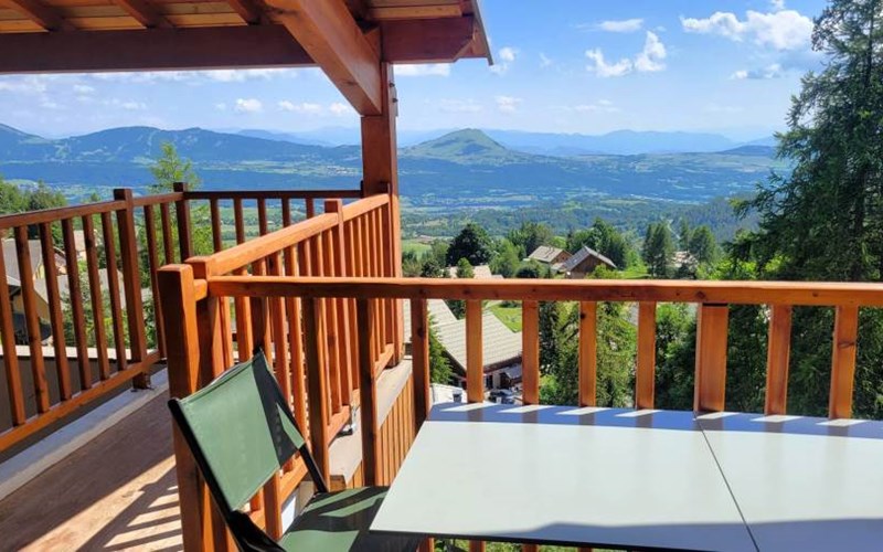 LES CHALETS DU TOUROND Location LES CHALETS DU TOUROND à ST MICHEL DE CHAILLOL