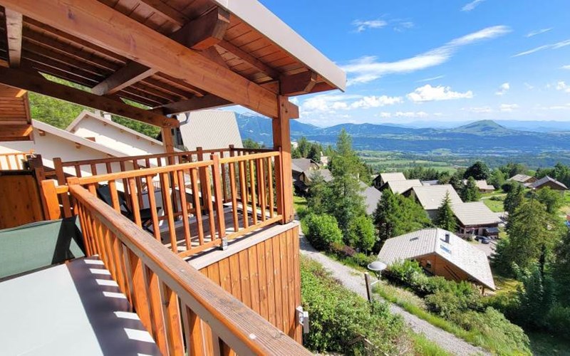 LES CHALETS DU TOUROND Location LES CHALETS DU TOUROND à ST MICHEL DE CHAILLOL