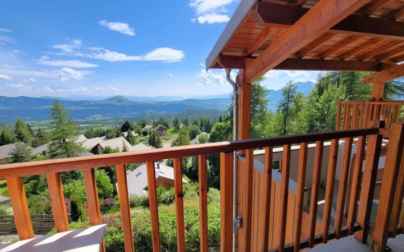 LES CHALETS DU TOUROND Location LES CHALETS DU TOUROND à ST MICHEL DE CHAILLOL