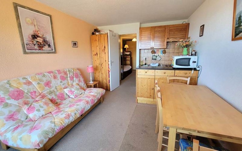 CHARDONS BLEUS Location CHARDONS BLEUS à ST MICHEL DE CHAILLOL