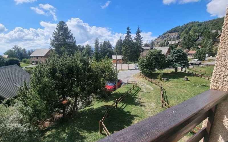 BOIS GENTIL Location BOIS GENTIL à ST MICHEL DE CHAILLOL