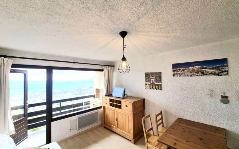 CHARDONS BLEUS Location CHARDONS BLEUS à ST MICHEL DE CHAILLOL