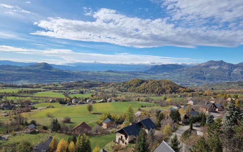 Location CHARDONS BLEUS à ST MICHEL DE CHAILLOL