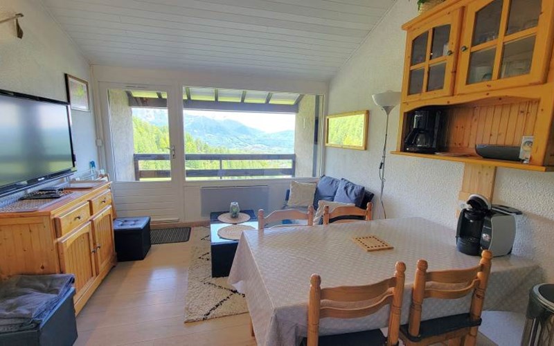 CHARDONS BLEUS Location CHARDONS BLEUS à ST MICHEL DE CHAILLOL