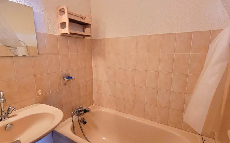 LOU RIOU Location LOU RIOU à ST MICHEL DE CHAILLOL