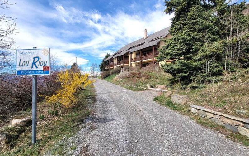 LOU RIOU Location LOU RIOU à ST MICHEL DE CHAILLOL