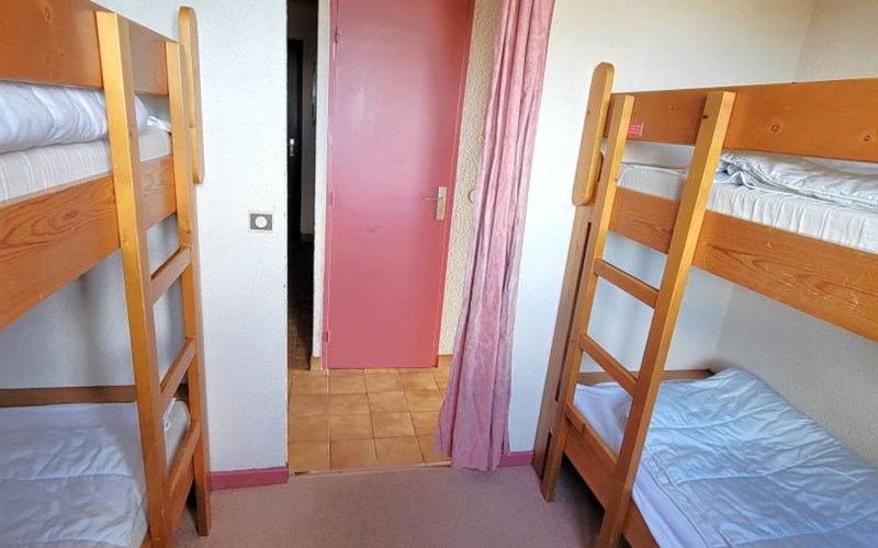 LOU RIOU Location LOU RIOU à ST MICHEL DE CHAILLOL