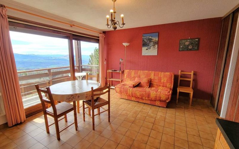 LOU RIOU Location LOU RIOU à ST MICHEL DE CHAILLOL