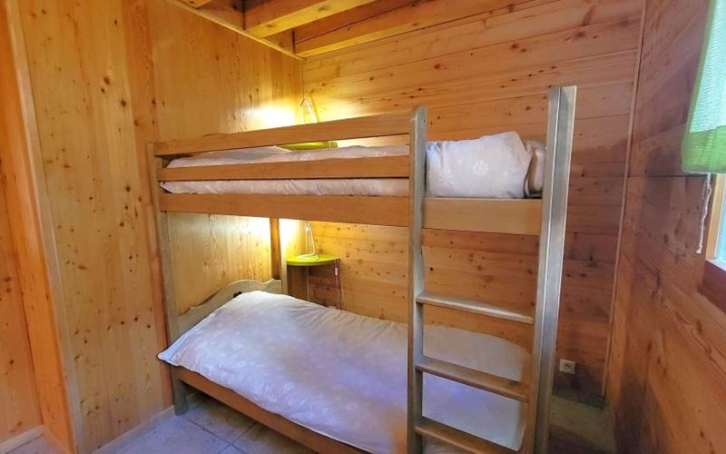 LES CHALETS SHANGRILA Location LES CHALETS SHANGRILA à ST MICHEL DE CHAILLOL