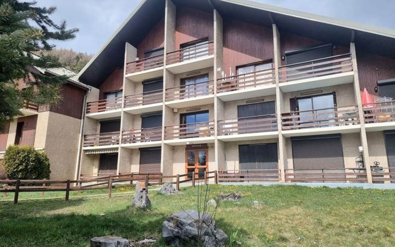 ANCOLIE Location ANCOLIE à ST MICHEL DE CHAILLOL