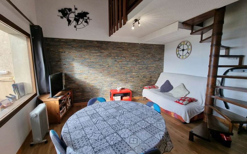 CHARDONS BLEUS Location CHARDONS BLEUS à ST MICHEL DE CHAILLOL