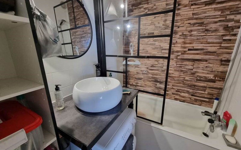 CHARDONS BLEUS Location CHARDONS BLEUS à ST MICHEL DE CHAILLOL