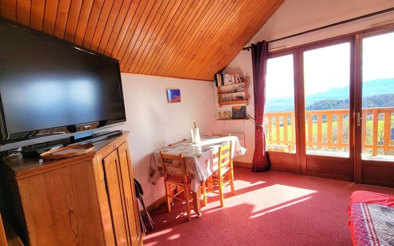 LOU CAÏRE Location LOU CAÏRE à ST MICHEL DE CHAILLOL