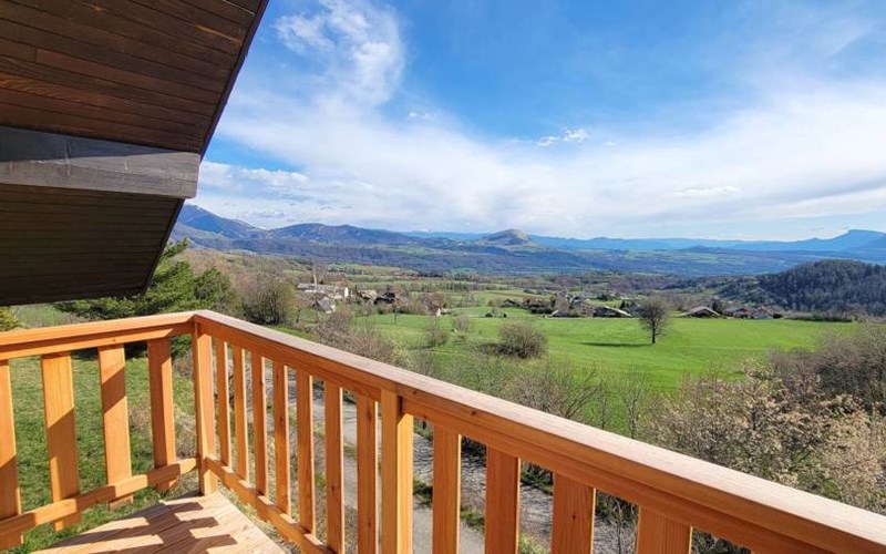 LOU CAÏRE Location LOU CAÏRE à ST MICHEL DE CHAILLOL