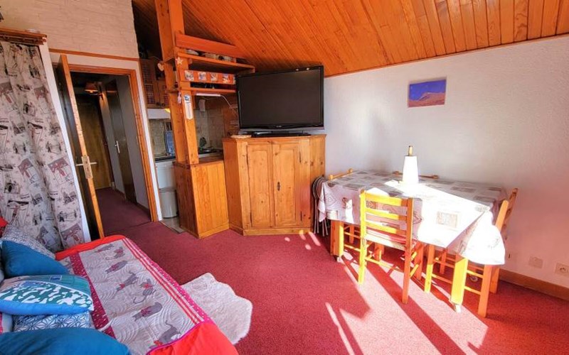 LOU CAÏRE Location LOU CAÏRE à ST MICHEL DE CHAILLOL