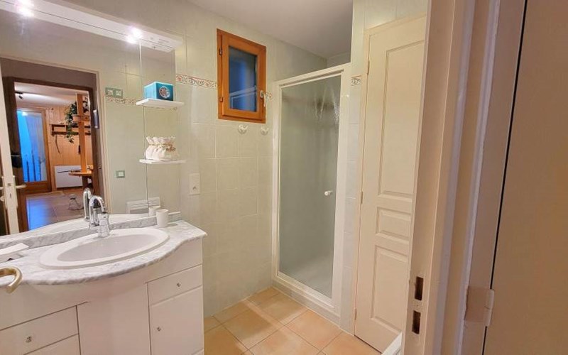 LES CHALETS DU TOUROND Location LES CHALETS DU TOUROND à ST MICHEL DE CHAILLOL