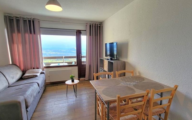 CHARDONS BLEUS Location CHARDONS BLEUS à ST MICHEL DE CHAILLOL