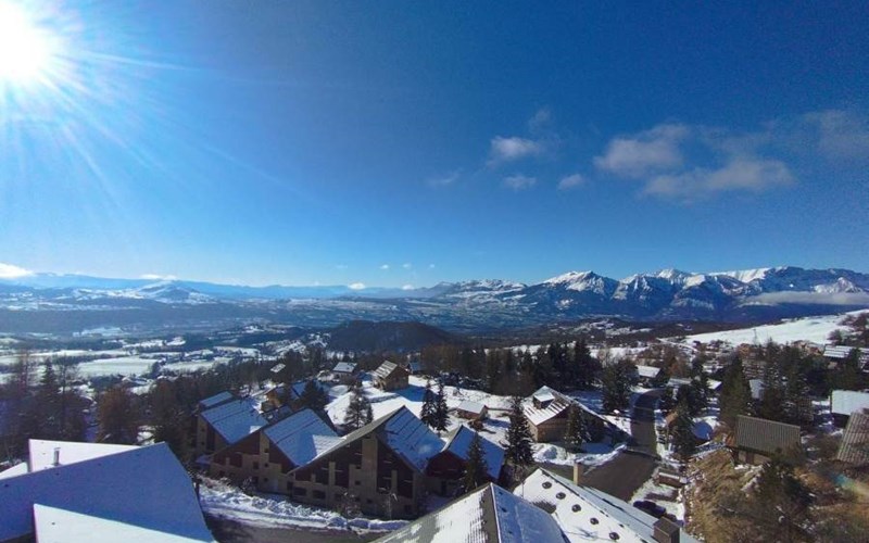 LE SERRE DE L AIGLE Location LE SERRE DE L AIGLE à ST MICHEL DE CHAILLOL