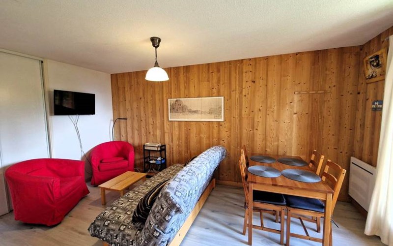 L'OMEGA Location L'OMEGA à ST MICHEL DE CHAILLOL