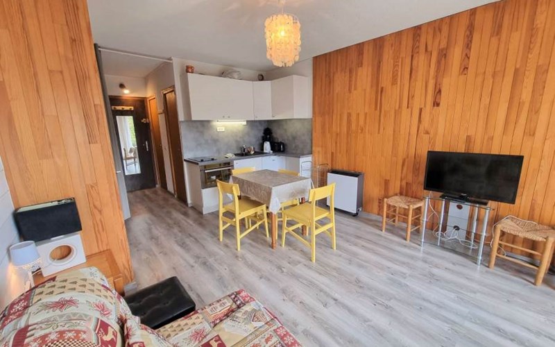 CAMPANULES Location CAMPANULES à ST MICHEL DE CHAILLOL