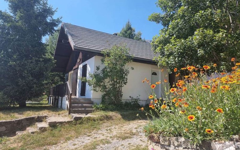 LE CEVENOL Location LE CEVENOL à ST MICHEL DE CHAILLOL