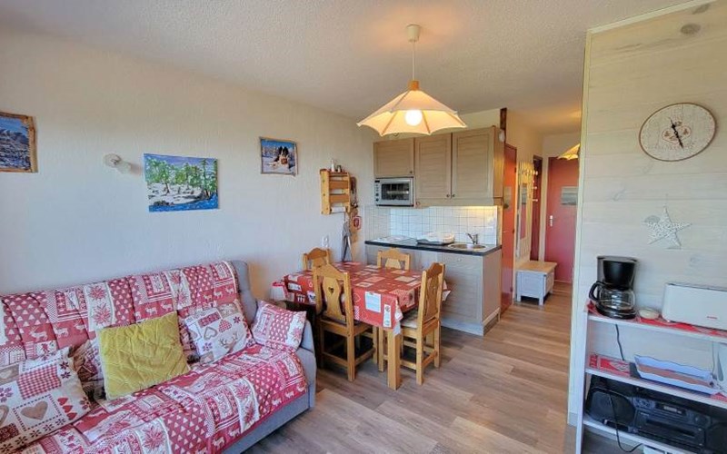 LOU RIOU Location LOU RIOU à ST MICHEL DE CHAILLOL