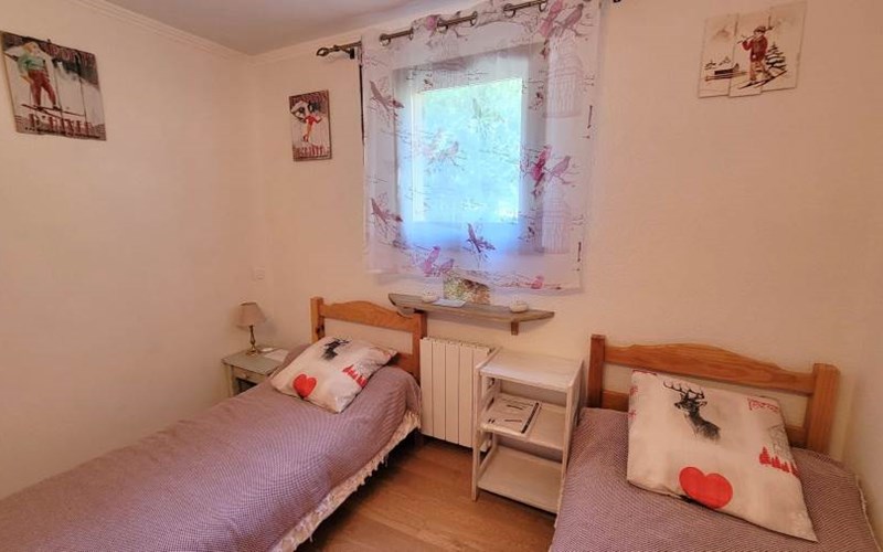 LOU RIOU Location LOU RIOU à ST MICHEL DE CHAILLOL