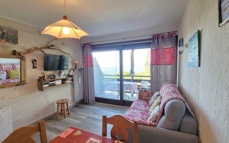 LOU RIOU Location LOU RIOU à ST MICHEL DE CHAILLOL