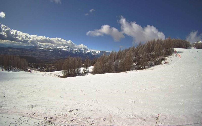 LOU RIOU Location LOU RIOU à ST MICHEL DE CHAILLOL