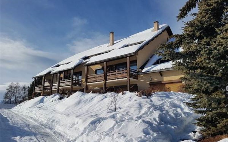 LOU RIOU Location LOU RIOU à ST MICHEL DE CHAILLOL