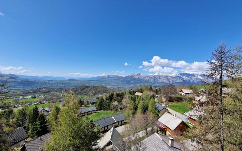 Chalet Les Carlines Location Chalet Les Carlines à ST MICHEL DE CHAILLOL