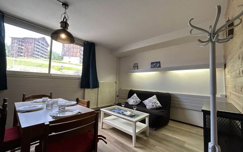 BOIS D'AUROUZE COSTEBELLE Location BOIS D'AUROUZE COSTEBELLE à SUPERDEVOLUY