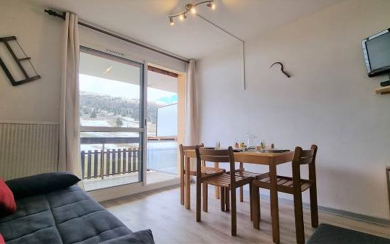 BOIS D'AUROUZE COSTEBELLE Location BOIS D'AUROUZE COSTEBELLE à SUPERDEVOLUY